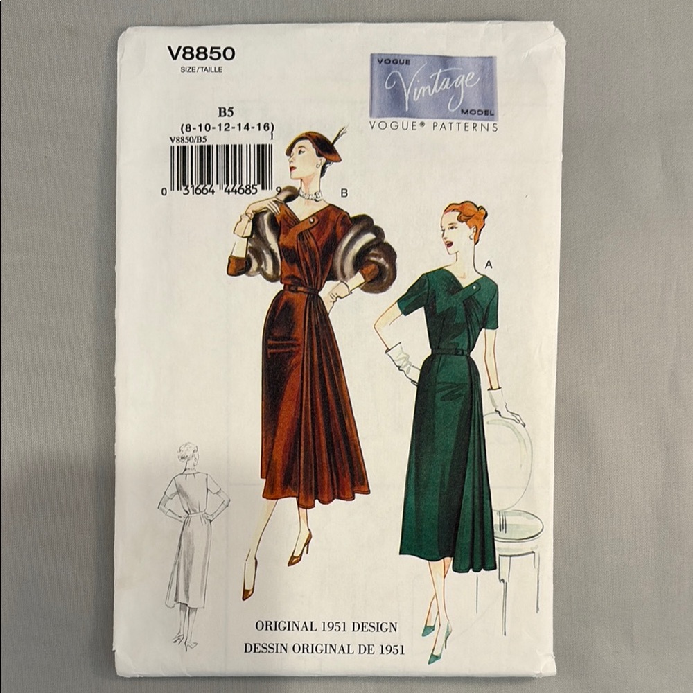 Vintage Vogue 1951 Design Dress Pattern Uncut